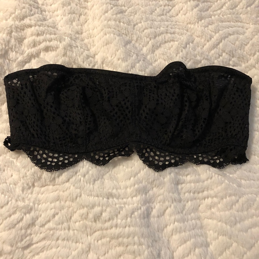2for$20 Victoria’s Secret strapless bralette